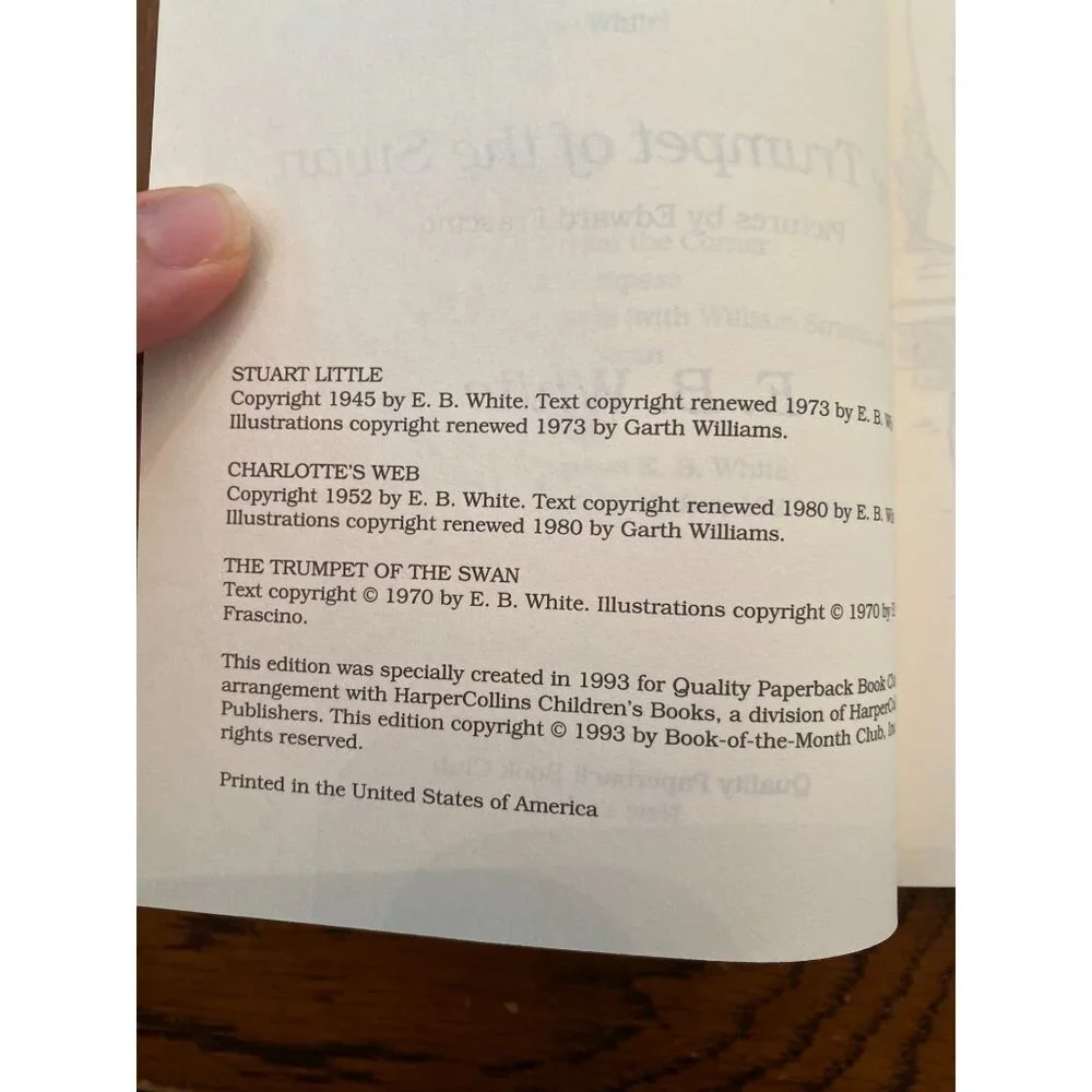 E.B. White 3 Novels In 1 - Charlotte's Web , Stuart Little - Picture 5 of 9